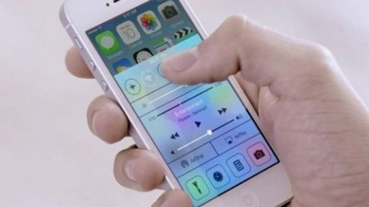 El-Kaide iPhone ve Samsung Galaxy’i bombaya çevirme yöntemini buldu