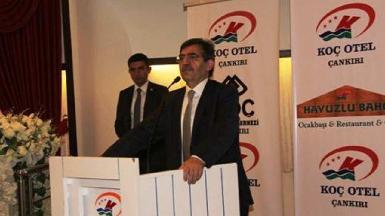  İdris Güllüce Çankırı'da İftarını Şehit ve Gazi Aileleriyle Birlikte Açtı