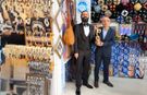 Barış Aktivisti Akif Manaf’a Bir Ödül de Türkistan Kültür ve Sanat Derneği’nden