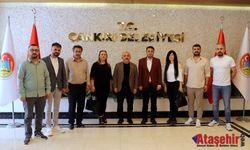 Başkan Esen: “Birlikte Başardık!” – Yerel Sanatçılardan Teşekkür Ziyareti