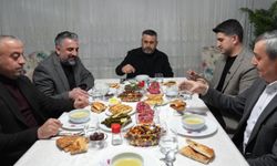 Başkan Adıgüzel, Eski Muhtar Fazlı Sarısoy’un İftarına Konuk Oldu