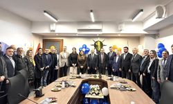 AK Parti Ataşehir'de Bayram Coşkusu