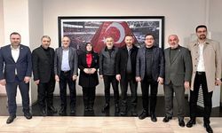 AK Parti’den "Güçlü Teşkilat" Sahuru: Mustafa Demir Ataşehirli Meclis Üyeleriyle Buluştu!