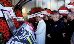 Ali Kırmızıbayrak Dualarla Son Yolculuğuna Uğurlandı