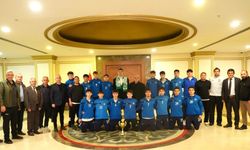 Ataşehir’in "Altın" Çocukları: 81 Golle Gelen Namağlup Şampiyonluk!