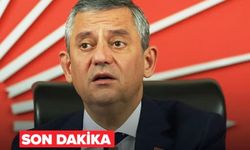 CHP Genel Merkezi'nde Kritik Zirve: Özgür Özel Yeniden Grup Başkanı Seçildi!