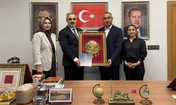 Hakan Arıkaya’dan AK Parti Ataşehir İlçe Başkanlığı’na Ziyaret