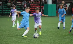 Futbol Okulları Şenliği Başlıyor