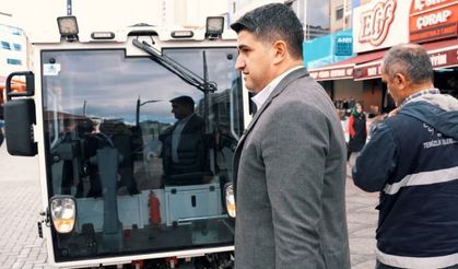 ATAŞEHİR’DE TEMİZLİK SÜPÜRME ARAÇLARI HİZMETE BAŞLADI