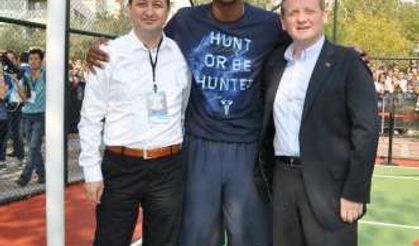 Kobe Bryant Kadıköy’de