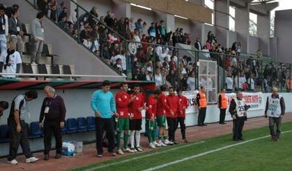 Maltepeli Kadınlar Maçda