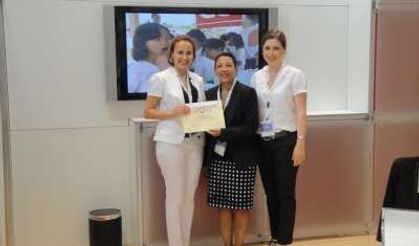 Dünya Pediatrik Diş Hekimleri Birliği’nin Ödülü Kadıköy Belediyesi’ne