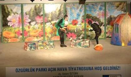 Kadıköy Belediyesi 10. Çocuk Tiyatro Festivali Başladı