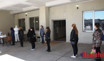 Kartal Belediyesi Kreşlerinde Çalışan Personele Korona Testi
