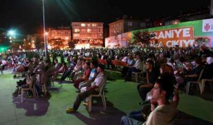 ÜMRANİYELİLER YAZLIK SİNEMAYI SEVDİ