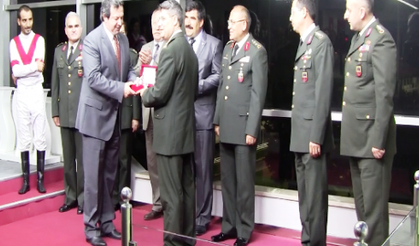 VELİEFENDİ HİPODROMU'NDA JANDARMA KOŞUSU YAPILDI‏