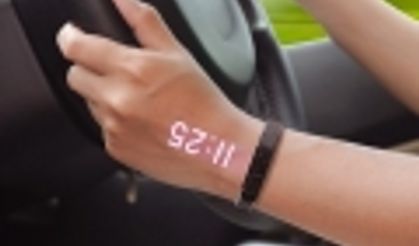 Akıllı Bileklik Saat, Ritot - Smart wristwatch displays information from the projector 