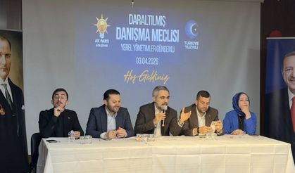 AK Parti Ataşehir’de "Yerel Yönetimler" Çıkartması: Türkiye Yüzyılı Hedefine Kararlı Adımlar!