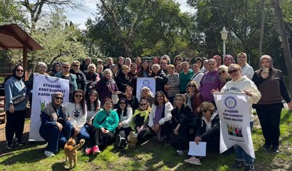 Ataşehirli Kadınlar Baharı Hıdiv Kasrı’nda Karşıladı: Doğada Dayanışma Yürüyüşü!