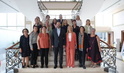 Yeni Parti Ataşehir Kadın Kolları’ndan Başkan Vekili Murat Güneş’e Ziyaret