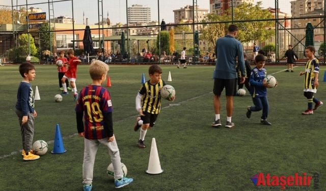 ATAŞEHİR’DE SPORUN YENİ ADRESİ HİZMETE AÇILDI