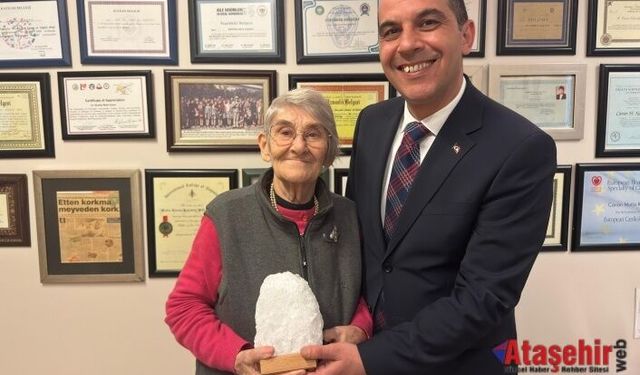 Vali Taşolar’dan Prof. Dr. Karatay’a Teşekkür