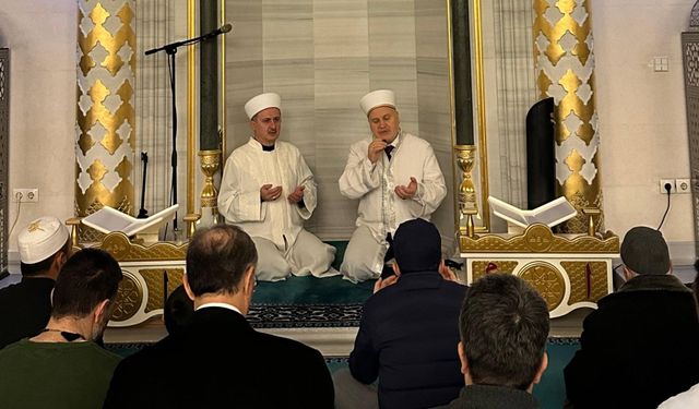 Ataşehir'de Çanakkale Şehitleri Dualarla Anıldı