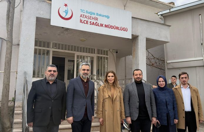 AK Parti Ataşehir’den Sağlık Ordusuna Vefalı Ziyaret