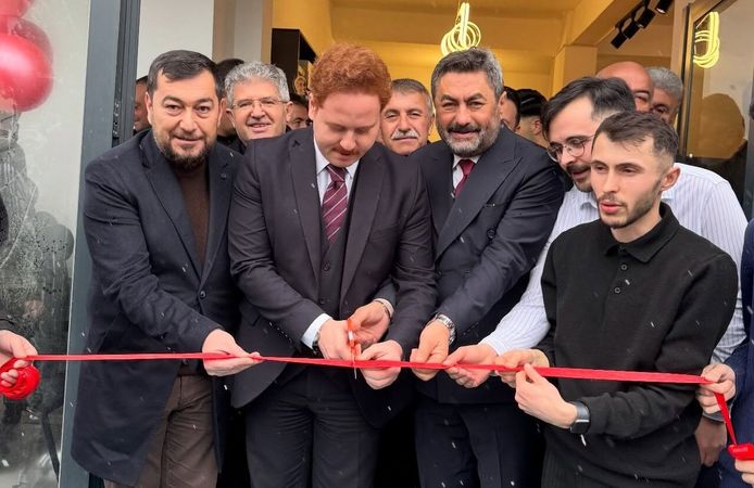 Orta’da Yeni Bir Buluşma Noktası: Cambazbey Cafe Bistro Hizmete Açıldı