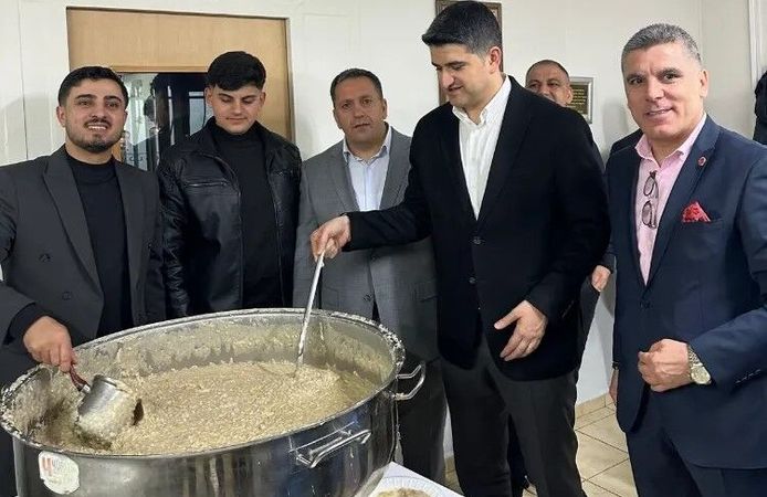 Ataşehir’de Ağrılılar "Halise" Sofrasında Buluştu