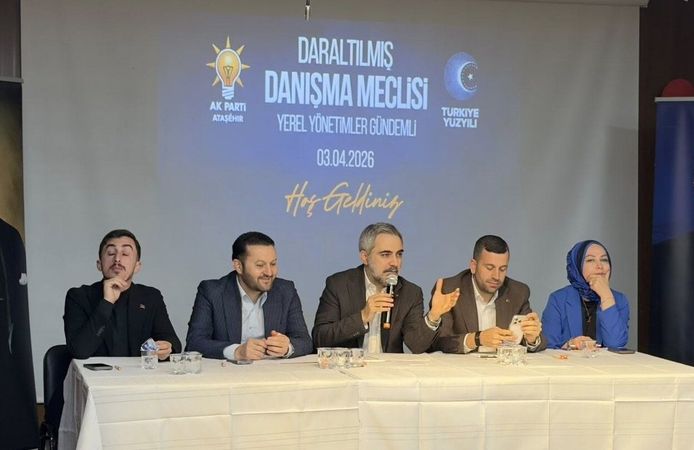 AK Parti Ataşehir’de "Yerel Yönetimler" Çıkartması: Türkiye Yüzyılı Hedefine Kararlı Adımlar!