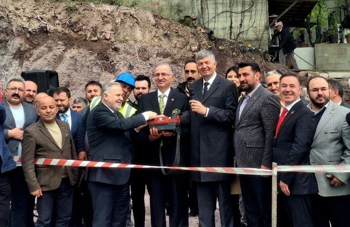 Ataşehir’de İlknur Camii’nin Temeli Atıldı