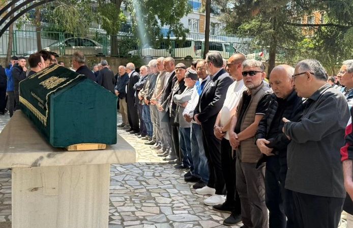 MHP ATAŞEHİR’DEN GÜRDAL AİLESİNE ACI GÜNÜNDE DESTEK