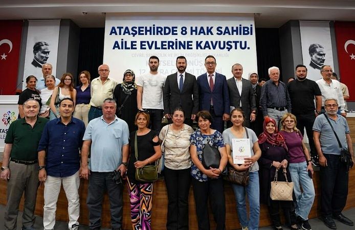 Ataşehir’de 8 Hak Sahibi Aile Daha Evlerine Kavuştu!