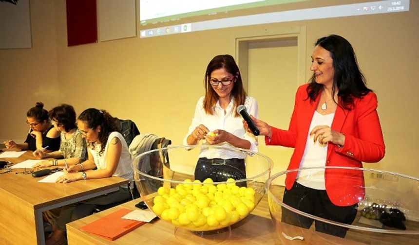 Ataşehir Kadın Emeği Pazarı’nda Kura Çekimi Yapıldı