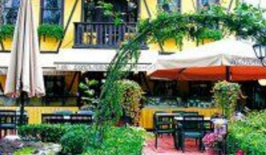 Leonardo Restaurant - Cafe POLENEZKÖY