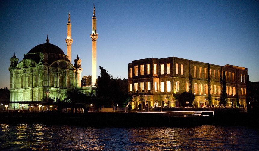 Masalsı Düğünler: Esma Sultan Yalısı