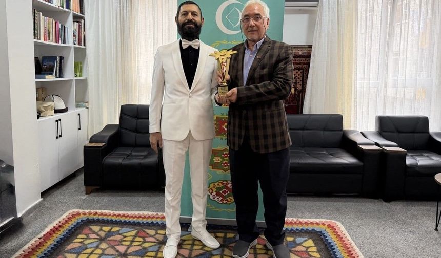 Akif Manaf’a "Barış için İnsanlık Ödülü"