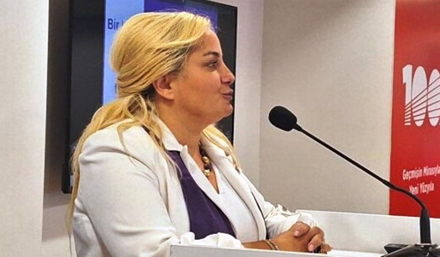 CHP Ataşehir Kadın Kolları’nda Didem Kadriye Bozdağ dönemi başladı