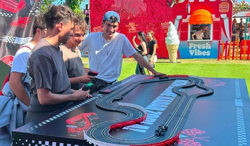 DORİTOS, FORMULA 1 HEYECANINI İSTANBUL FESTİVALİ’NE TAŞIDI!