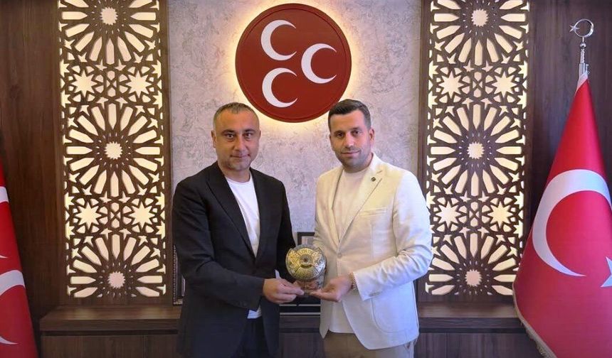 Serdar Orhan’dan MHP Ataşehir İlçe Başkanı Hakan Arıkaya’ya Ziyaret