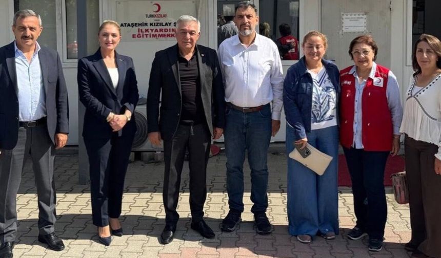 CHP Ataşehir'den Kızılay Ataşehir Şubesi’ne Anlamlı Ziyaret