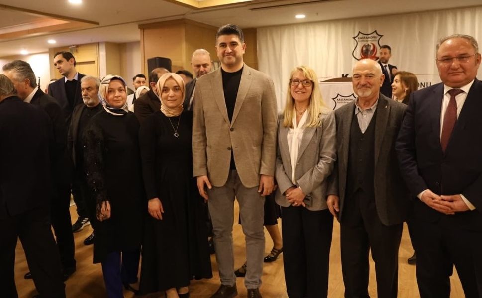 KASTAMONULULARIN KALBİ ATAŞEHİR’DE ATTI!