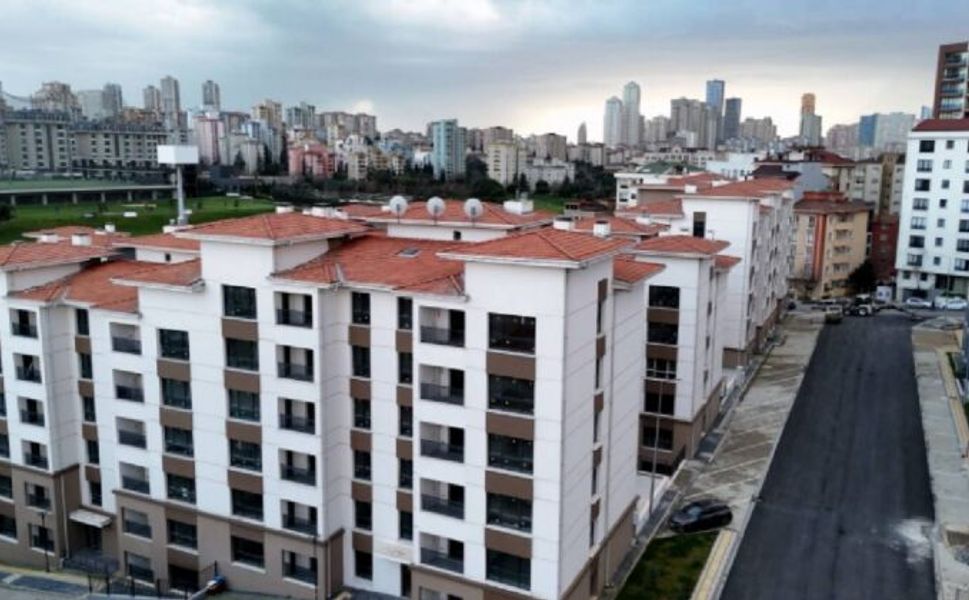 Ataşehir'de TOKİ 1. Etap Konutları Sahiplerine Teslim Edildi!