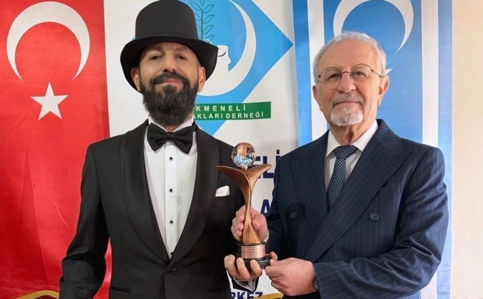 Akif Manaf’a Bir Onur Ödülü Daha: "Barış ve İnsan Hakları"
