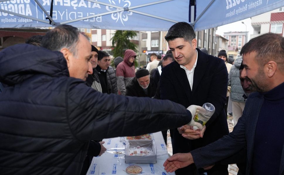 Başkan Adıgüzel’den Kesintisiz Bayram Mesaisi: "Gönül Köprüleri Kuruyoruz"