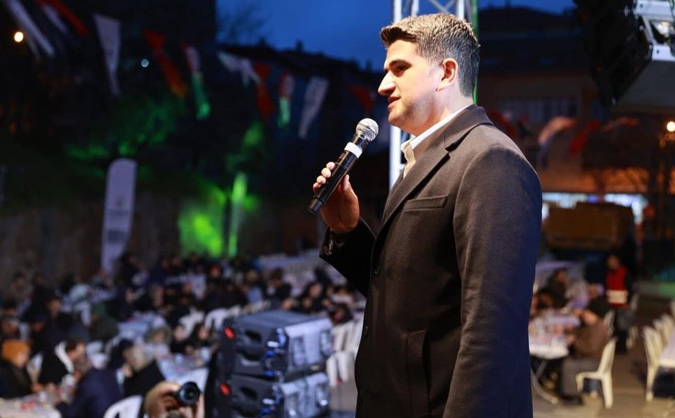 Mevlana Mahallesi’nde Gönül Sofrası: Başkan Adıgüzel Komşularıyla Buluştu