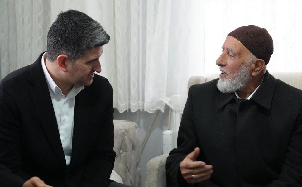 Başkan Adıgüzel Yenisahra’da Yıldız Ailesiyle Buluştu