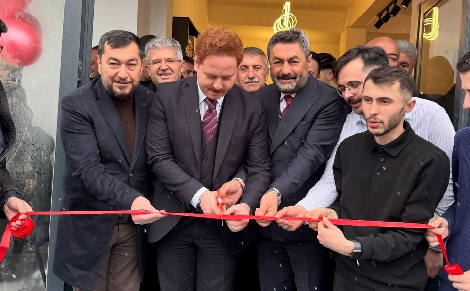 Orta’da Yeni Bir Buluşma Noktası: Cambazbey Cafe Bistro Hizmete Açıldı