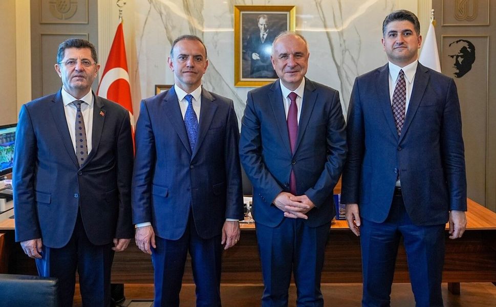 İstanbul’un Altyapısı İçin Güç Birliği: Üç Başkandan İSKİ’ye Çıkarma!